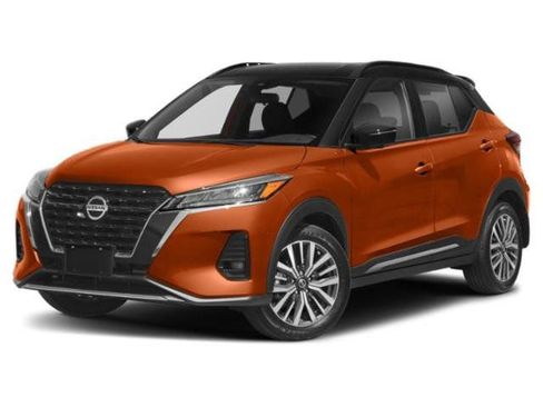 Used 2021 Nissan Kicks SR w/ SR Premium Package FWD image 2