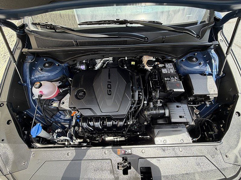 Used 2023 Hyundai Santa Fe SE AWD/4WD image 33
