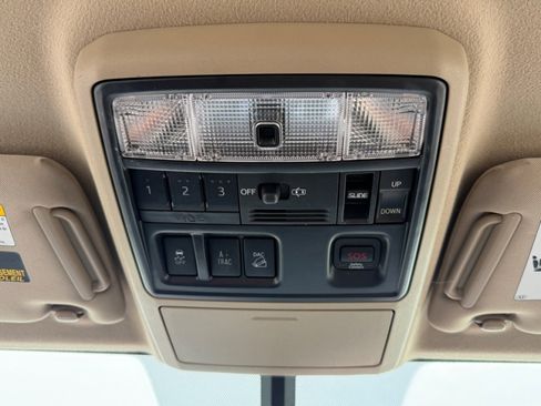 Used 2018 Toyota 4Runner Limited image 35