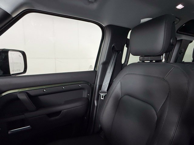 New 2026 Land Rover Defender 110 S AWD/4WD image 14