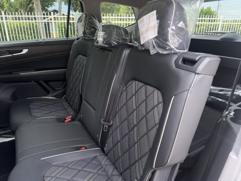 New 2026 Volkswagen Atlas SEL Premium R-Line AWD/4WD image 19