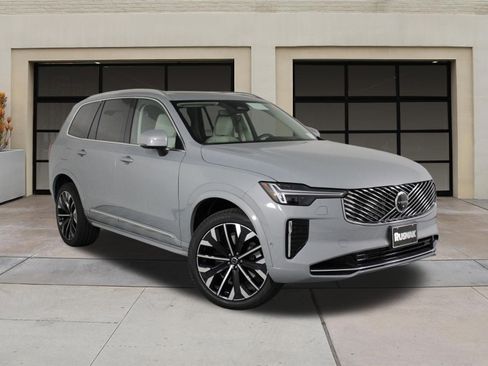 New 2026 Volvo XC90 T8 Ultra w/ Protection Package Premier AWD/4WD image 19