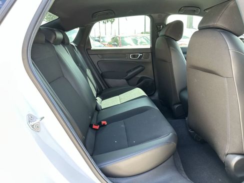 Used 2024 Honda Civic Sport image 13