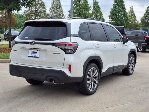New 2026 Subaru Forester Touring AWD/4WD image 4