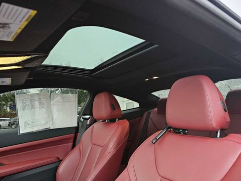 Used 2023 BMW 440i xDrive M440i xDrive w/ Premium Package image 21