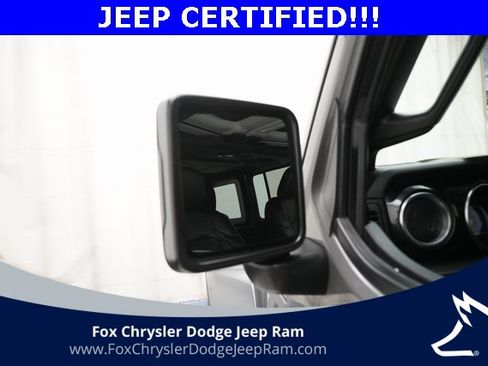 Certified 2020 Jeep Wrangler Unlimited Sahara image 24