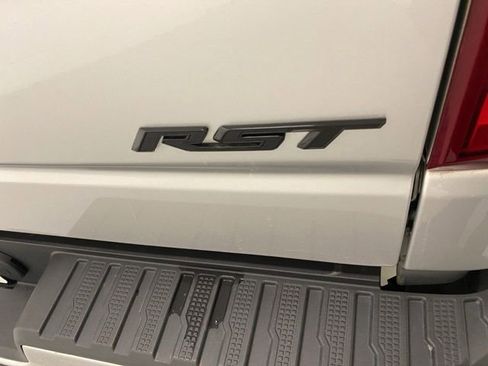 Used 2021 Chevrolet Silverado 1500 RST w/ Convenience Package II AWD/4WD image 31
