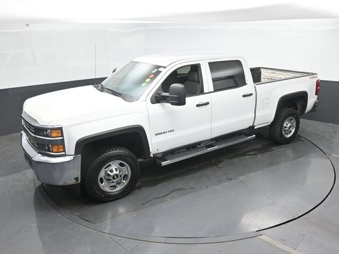 Used 2015 Chevrolet Silverado 2500 W/T AWD/4WD image 24