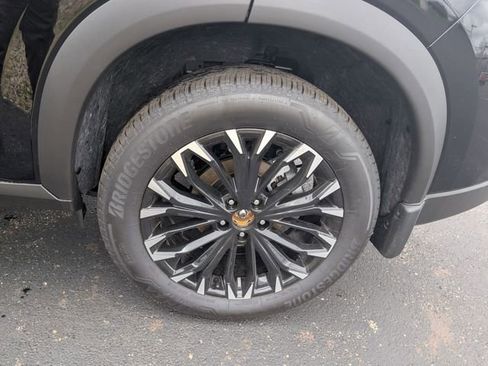 New 2026 Nissan Rogue SV AWD/4WD image 25