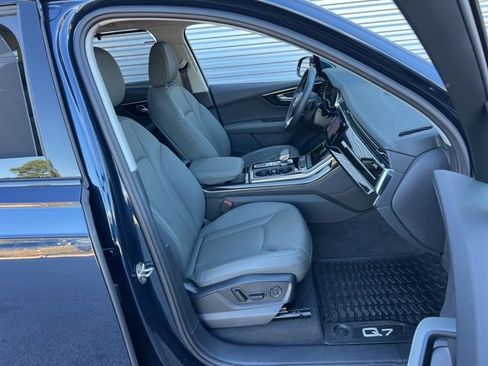 Certified 2025 Audi Q7 2.0T Premium Plus w/ Premium Plus Package image 39