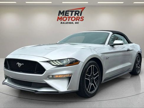 Used 2018 Ford Mustang GT Premium image 9