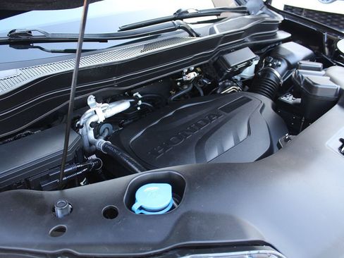 Used 2016 Honda Pilot Elite image 43