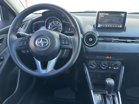 Used 2016 Scion iA image 18