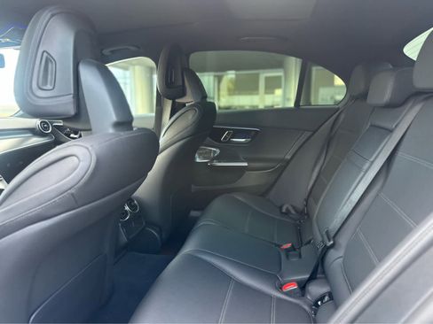 Used 2024 Mercedes-Benz C 300 4MATIC Sedan image 6