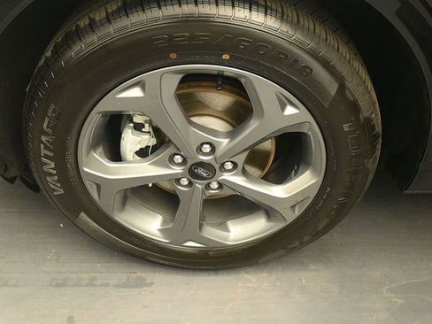 Used 2023 Ford Escape ST-Line AWD/4WD image 14