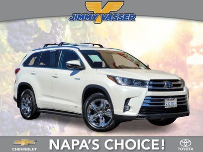 Certified 2019 Toyota Highlander Limited Platinum