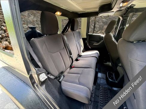 Used 2017 Jeep Wrangler Unlimited Sport w/ Quick Order Package 24S AWD/4WD image 20
