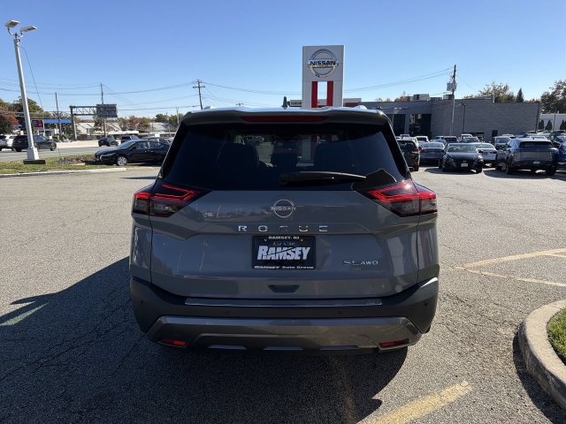 Certified 2023 Nissan Rogue SL AWD/4WD image 7