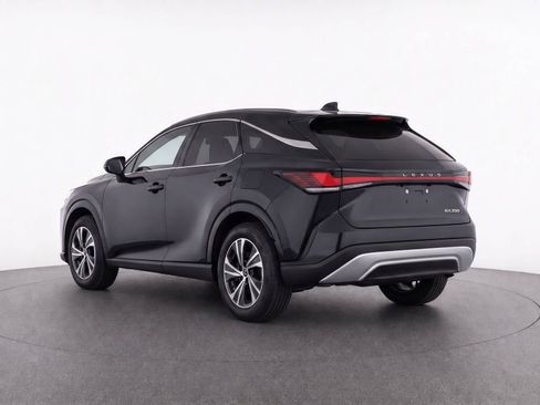 Used 2025 Lexus RX 350 Premium w/ Accessory Package (Z1) FWD image 4