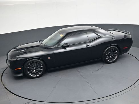 Used 2021 Dodge Challenger R/T Scat Pack image 30