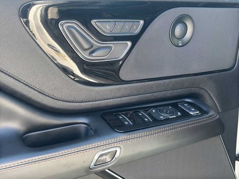 Used 2021 Lincoln Aviator Reserve RWD image 10