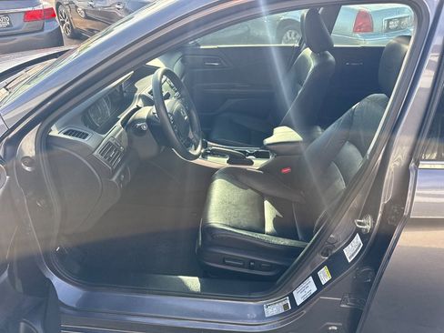 Used 2015 Honda Accord EX-L image 11