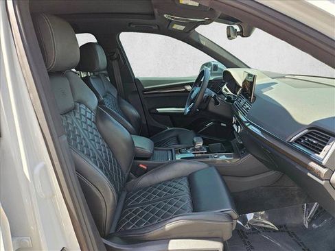 Used 2023 Audi SQ5 Prestige w/ Prestige Package AWD/4WD image 24