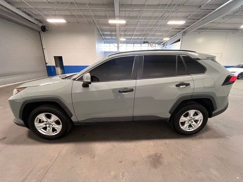 Used 2021 Toyota RAV4 XLE image 6