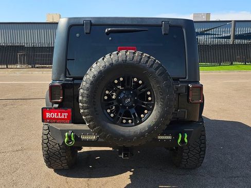 Used 2015 Jeep Wrangler Unlimited Sport w/ Power Convenience Group AWD/4WD image 10
