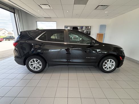Used 2024 Chevrolet Equinox LT FWD image 7