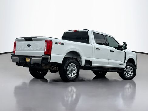 Used 2024 Ford F250 XLT AWD/4WD image 2