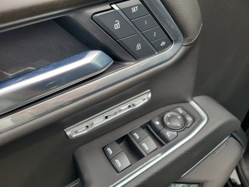 Certified 2025 GMC Sierra 1500 Denali AWD/4WD image 20