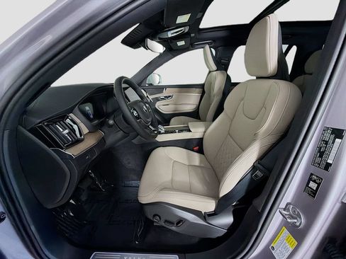 New 2026 Volvo XC90 B6 Plus w/ Protection Package Premier AWD/4WD image 22