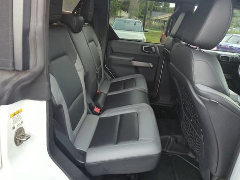 Used 2023 Ford Bronco Black Diamond AWD/4WD image 30