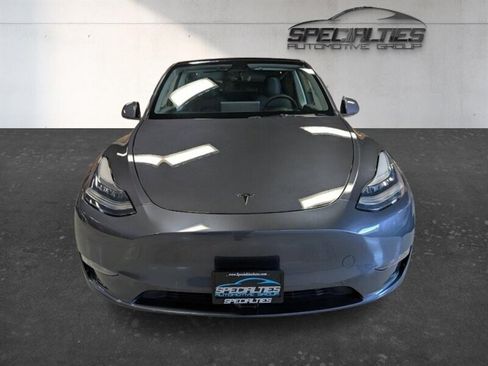 Used 2021 Tesla Model Y Long Range AWD/4WD image 6