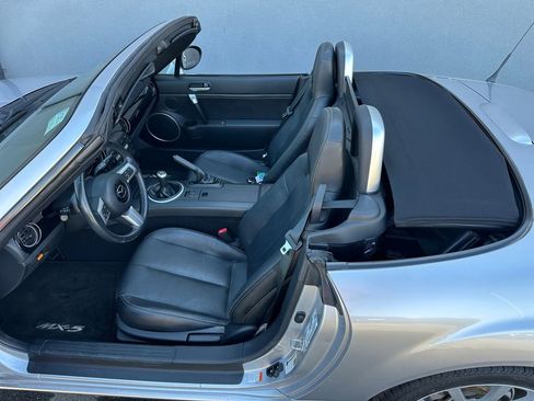 Used 2007 MAZDA MX-5 Miata Grand Touring image 21