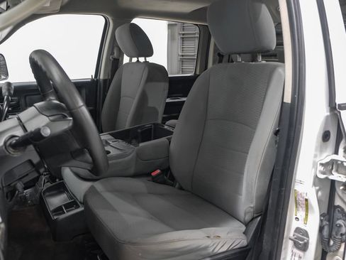 Used 2014 RAM 2500 Tradesman w/ Chrome Appearance Group AWD/4WD image 29