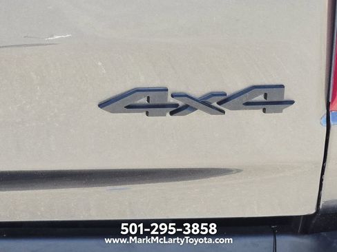 Used 2020 RAM 1500 Big Horn AWD/4WD image 7