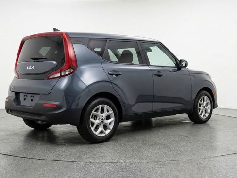 Used 2025 Kia Soul LX w/ LX Technology Package image 9