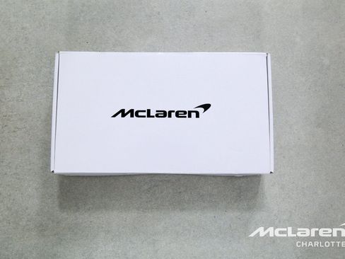 Used 2026 McLaren 750S Spider RWD image 22
