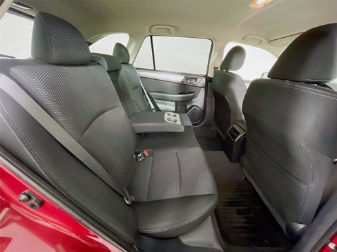 Used 2017 Subaru Outback 2.5i Premium image 28