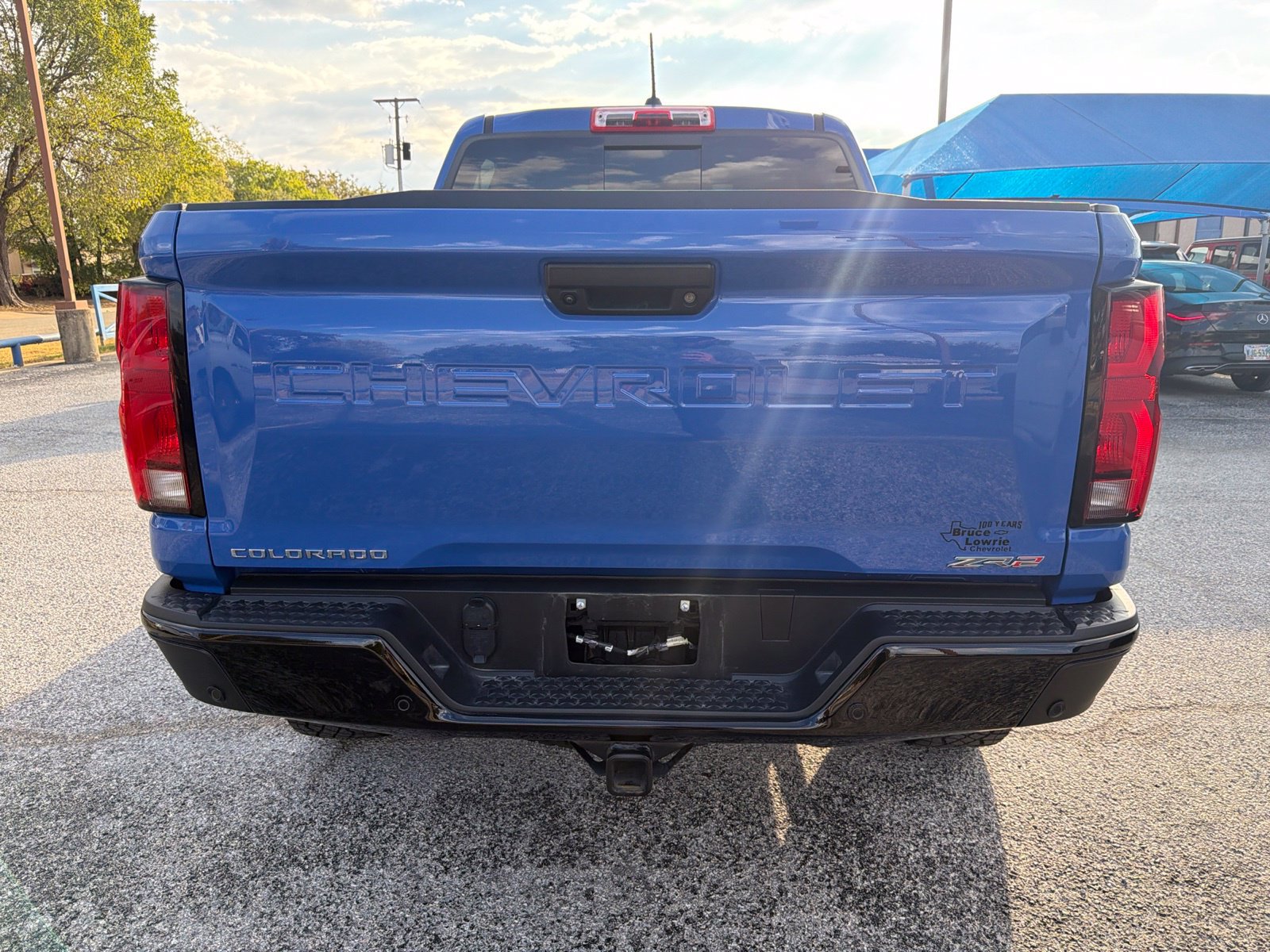 Used 2026 Chevrolet Colorado ZR2 w/ Technology Package AWD/4WD image 4