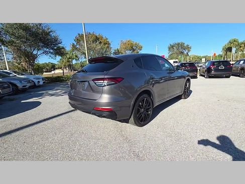 Used 2022 Maserati Levante Modena image 35