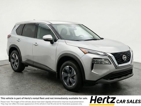 Used 2025 Nissan Rogue SV image 1