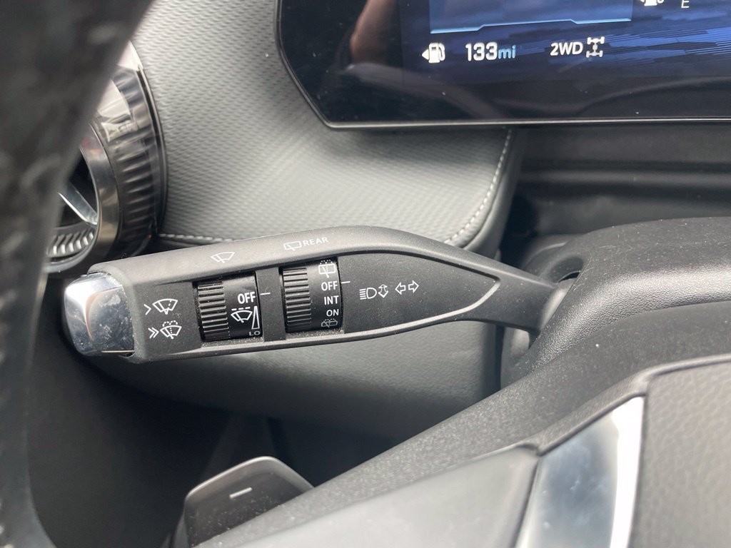 Used 2025 Chevrolet Equinox LT w/ Convenience Package II AWD/4WD image 16