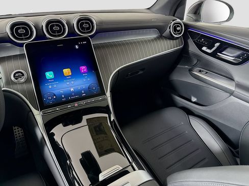 New 2026 Mercedes-Benz GLC 300 4MATIC image 23