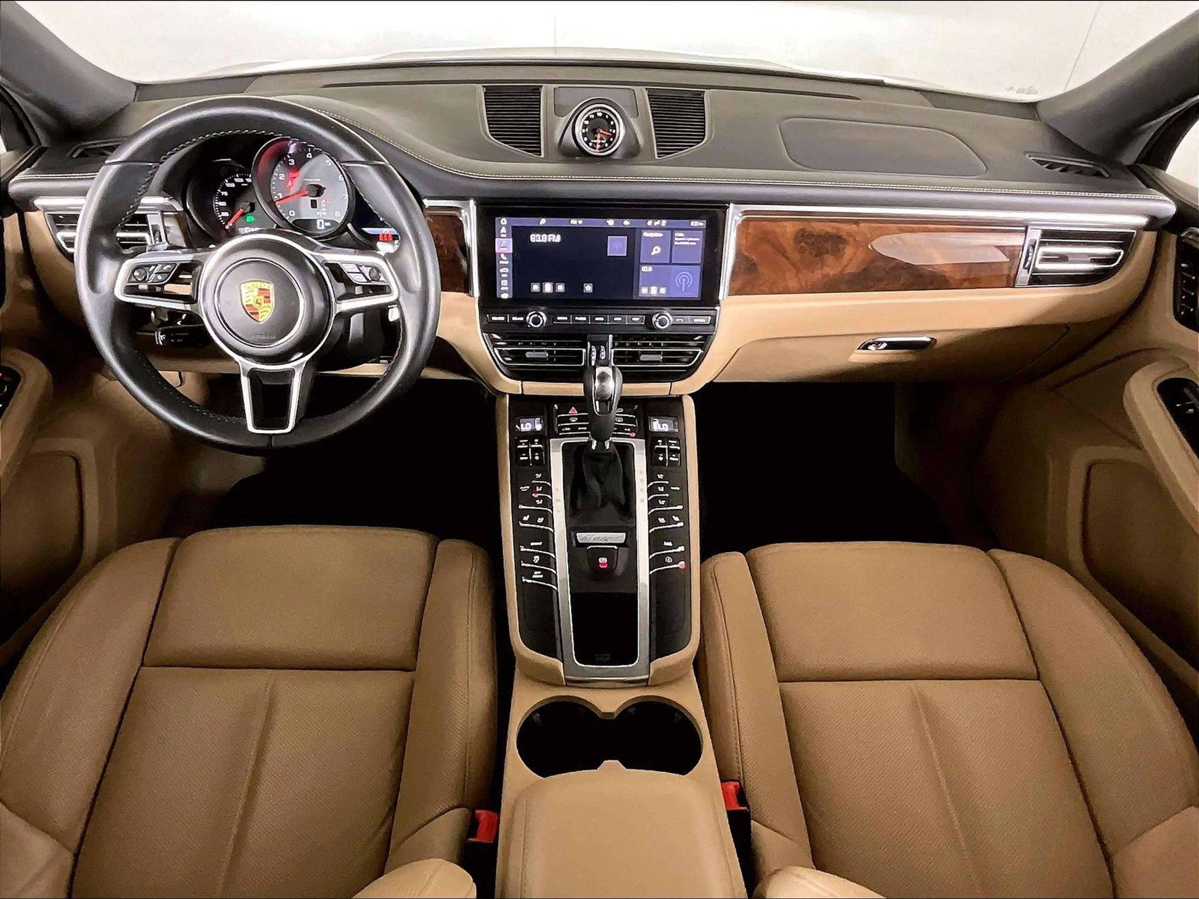 Certified 2021 Porsche Macan S AWD/4WD image 12