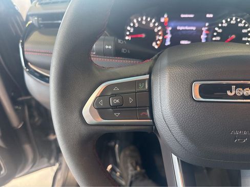 Used 2022 Jeep Compass Trailhawk AWD/4WD image 23