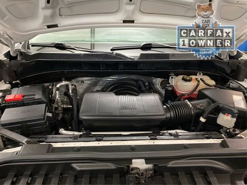 Used 2019 Chevrolet Silverado 1500 Custom w/ Custom Convenience Package image 12