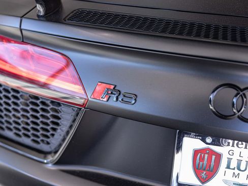 Used 2017 Audi R8 V10 plus image 15